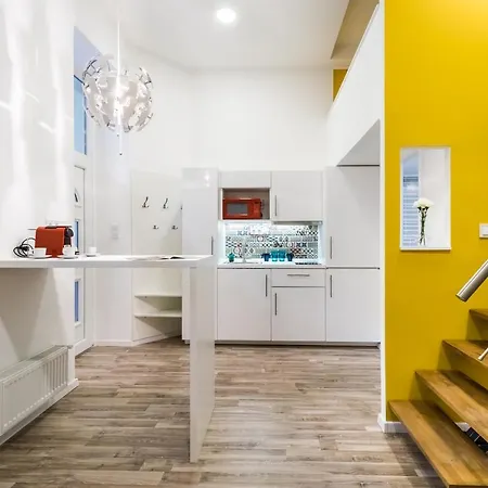 Orangehomes Klauzal
